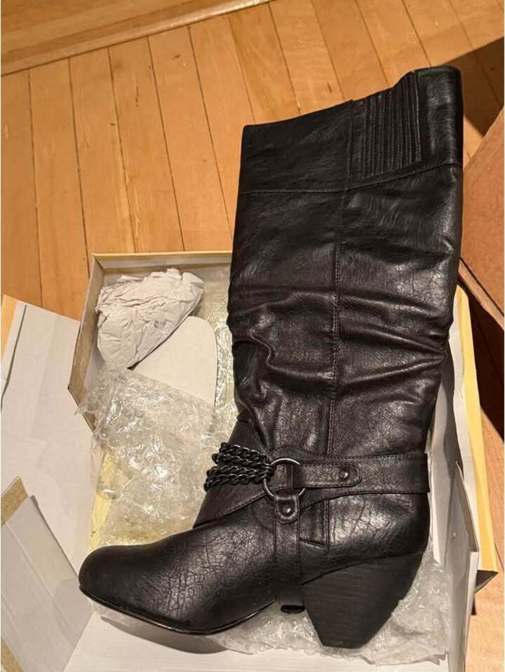 Gomax Afton Black Faux Leather Harness Boots NEW , Size 8